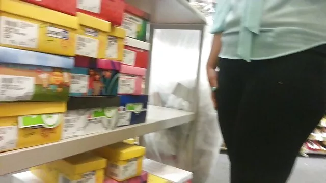 Πορνό χωρίς εγγραφή  Ο άνθρωπος χτυπάει το λίπος ώριμες γυναίκες με μεγάλα στήθη στην σεξ πορνο τσοντα κάμερα στέλνει