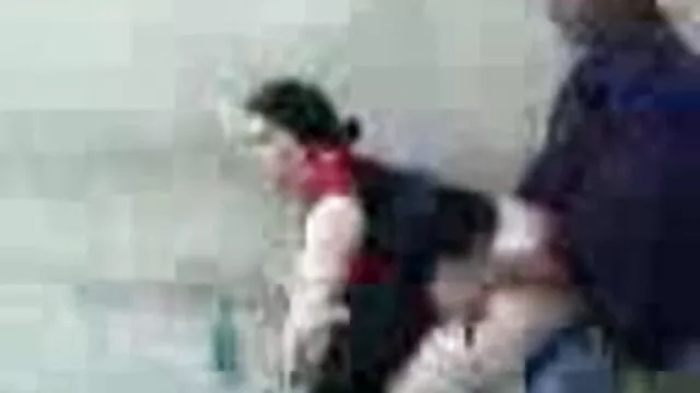 Πορνό χωρίς εγγραφή  Τρεις άνδρες σεχ πορνο μασαζ και μια νύφη